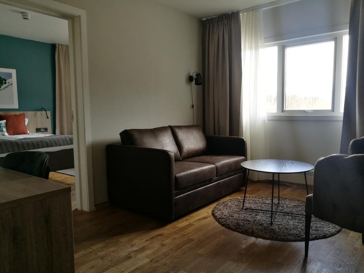 Nordfjord Hotell Нурфьордэйд Экстерьер фото